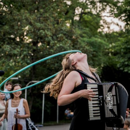 Alicia Edelwei&szlig; bei Musik am Fluss 2022