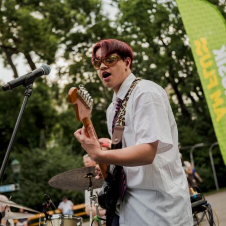 Mavie Phoenix bei Musik am Fluss 2024